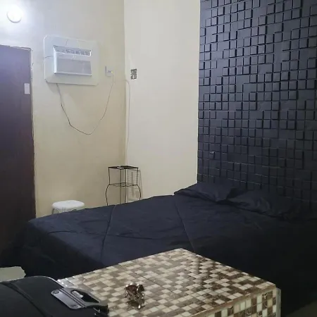 Kitnet's 2 Do Faustino Apartamento